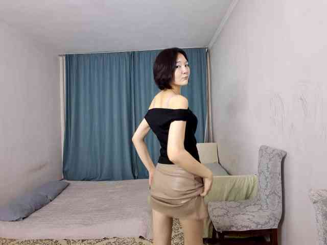 UrSweetieLeigh webcam