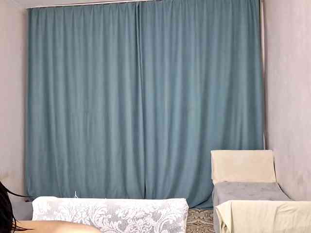 UrSweetieLeigh webcam