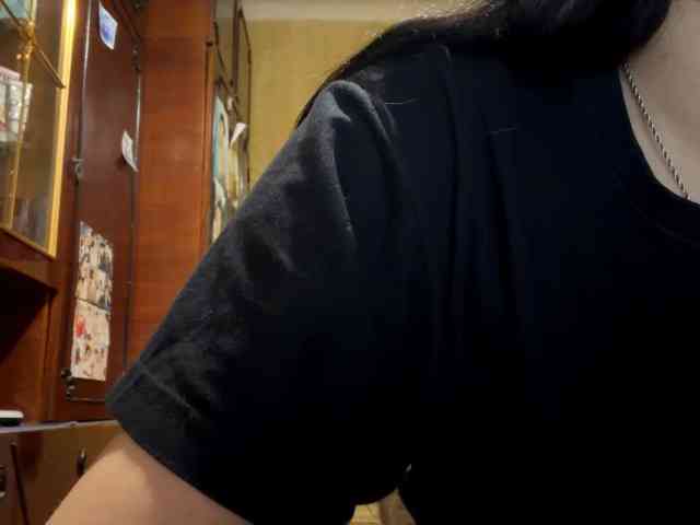 LatoshaBonkowski webcam