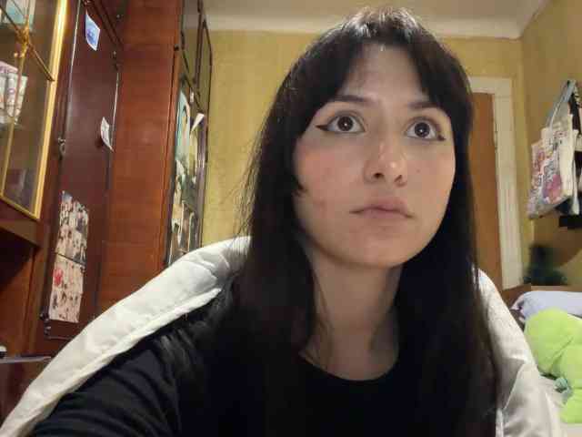 Model: LatoshaBonkowski