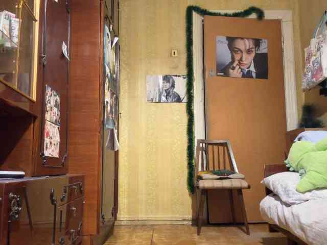 Model: LatoshaBonkowski