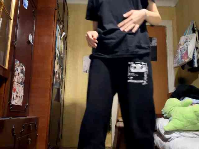 LatoshaBonkowski webcam