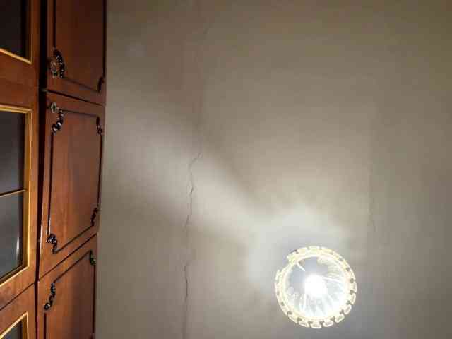 Model: LatoshaBonkowski