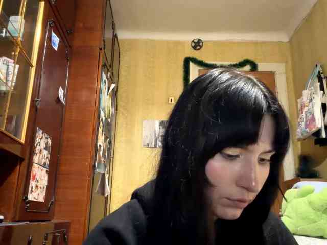 Model: LatoshaBonkowski