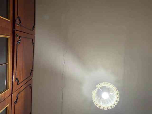 Model: LatoshaBonkowski