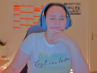 Elieen2 Porn Show