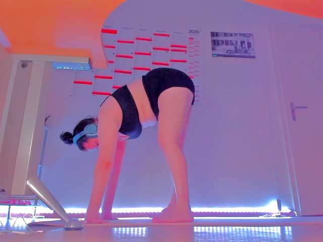 Elieen2 live cam on BongaCams