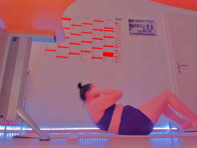 Elieen2 live cam on BongaCams