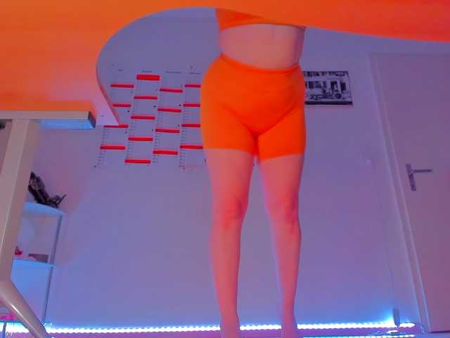 Elieen2 live cam on BongaCams