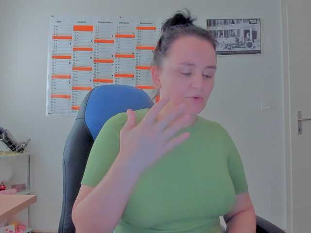 Elieen2 live cam on BongaCams