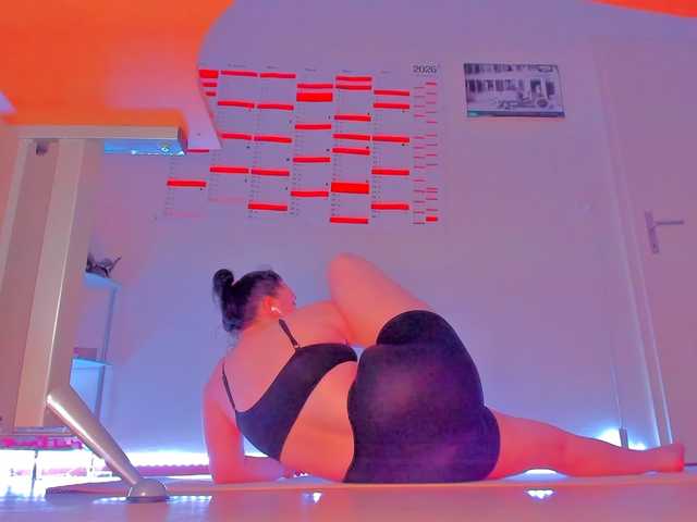 Elieen2 live cam on BongaCams