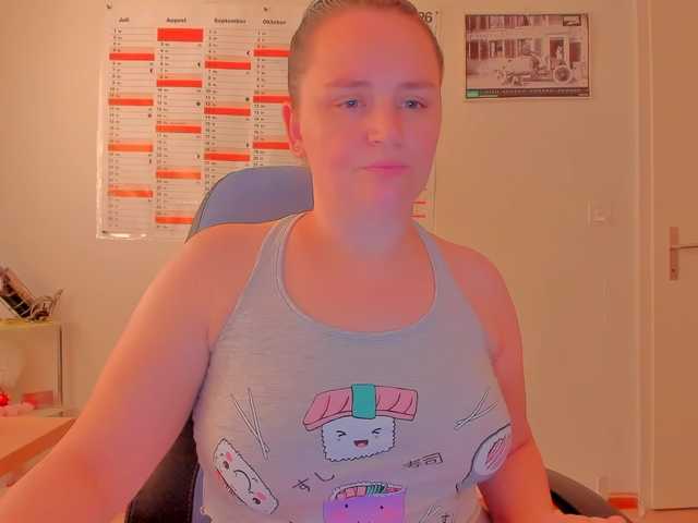 Elieen2 live webcam show
