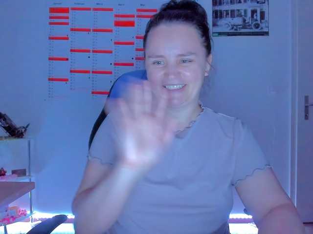 Elieen2 live cam on BongaCams