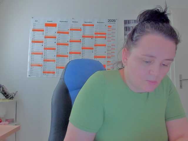 Elieen2 live cam on BongaCams