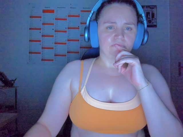 Elieen2 live cam on BongaCams