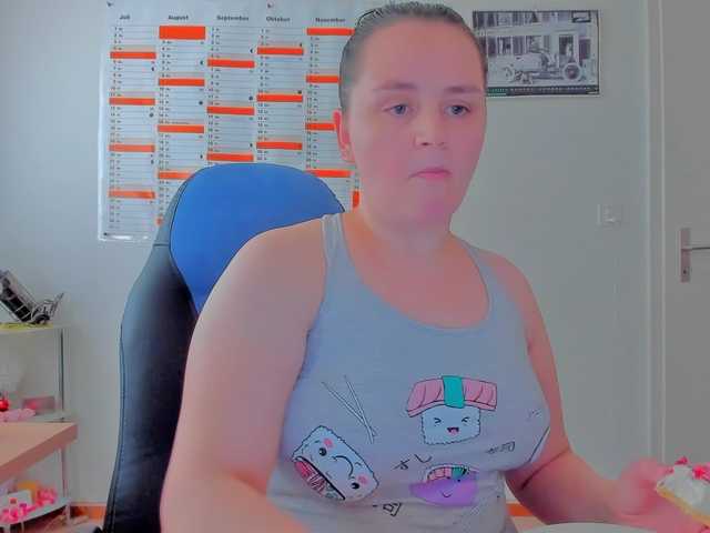 Elieen2 live cam on BongaCams