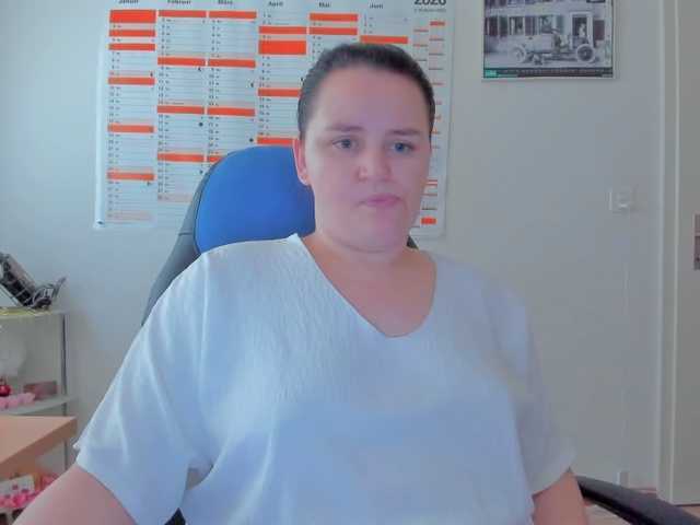 Elieen2 live cam on BongaCams