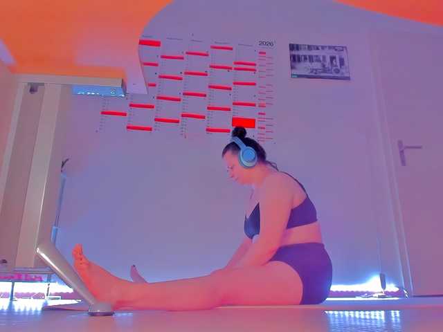 Elieen2 live cam on BongaCams