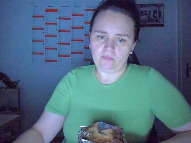 Elieen2 live cam on BongaCams