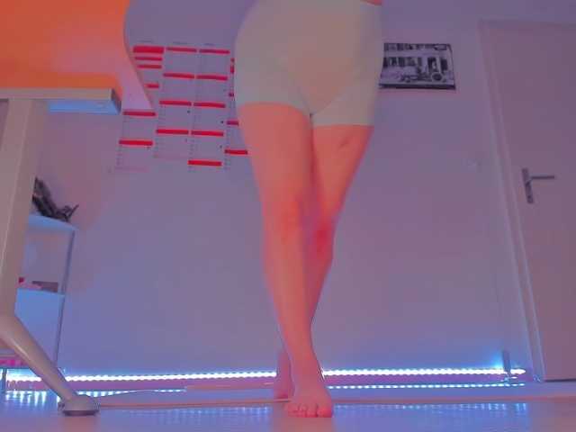 Elieen2 live cam on BongaCams