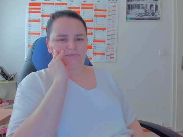Elieen2 live cam on BongaCams