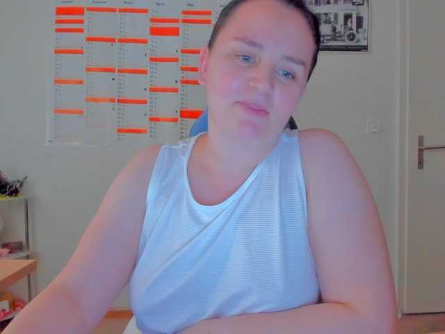Elieen2 live cam on BongaCams