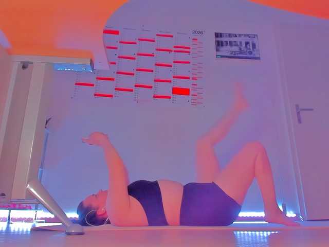 Elieen2 live cam on BongaCams