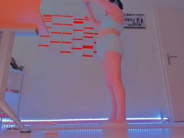 Elieen2 live cam on BongaCams