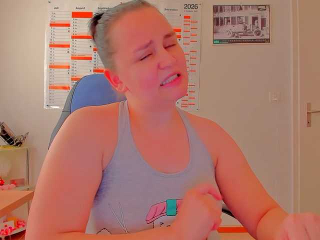 Elieen2 live webcam show