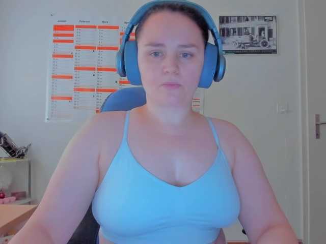 Elieen2 live cam on BongaCams