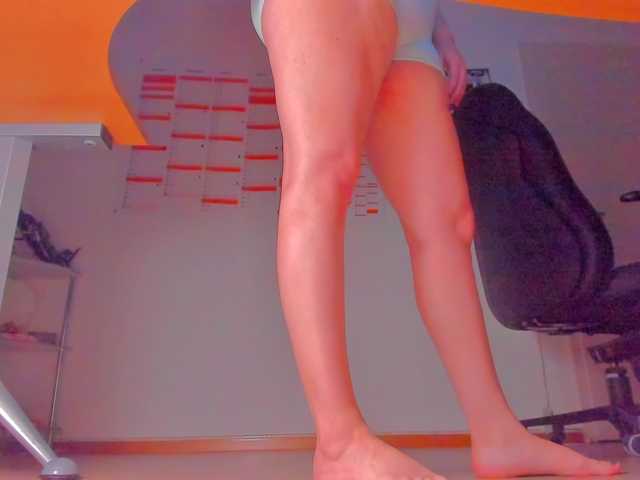 Elieen2 live cam on BongaCams