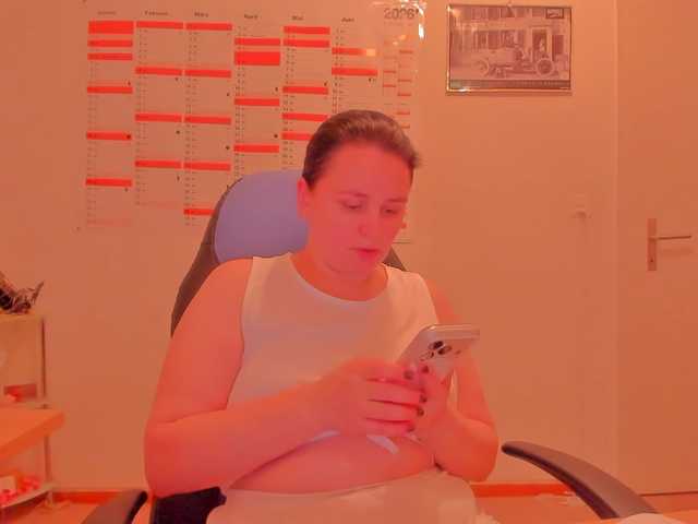Elieen2 live cam on BongaCams