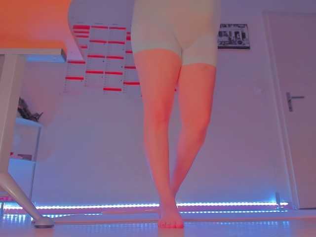 Elieen2 live cam on BongaCams