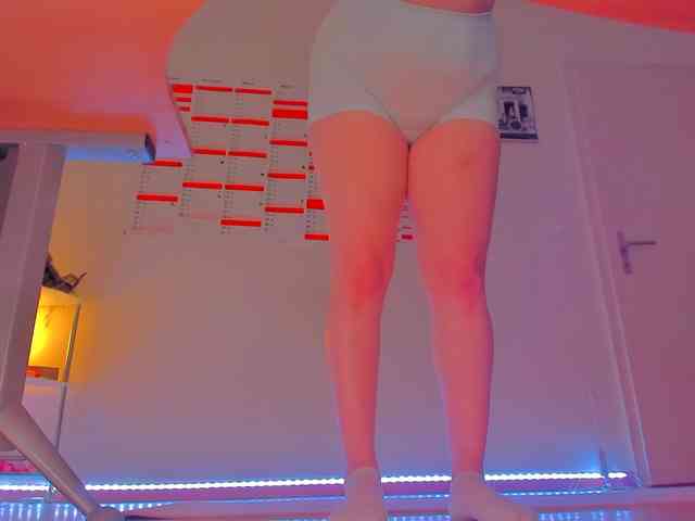 Model: Elieen2