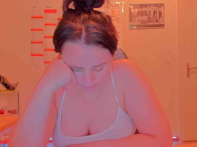 Model: Elieen2