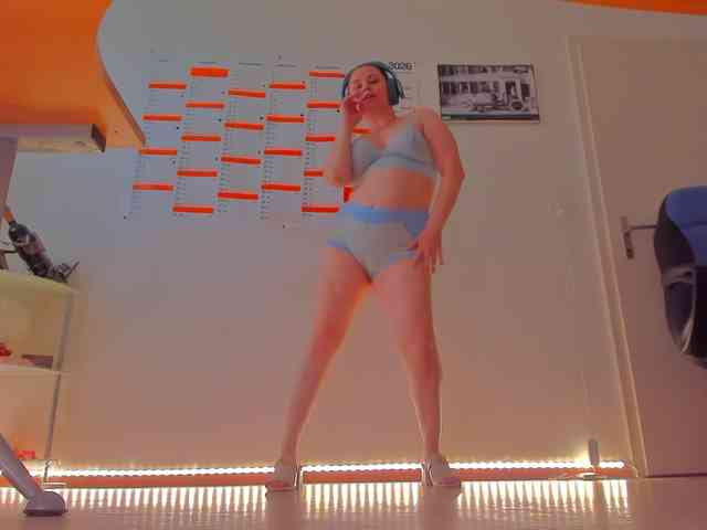 Model: Elieen2