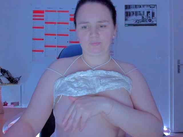 Model: Elieen2