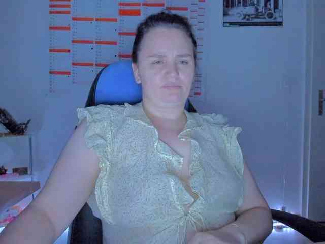 Model: Elieen2