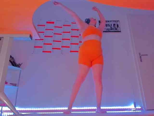Model: Elieen2