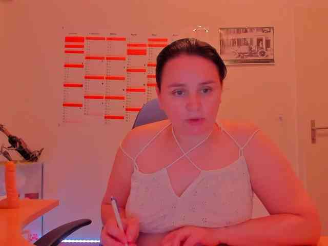 Model: Elieen2