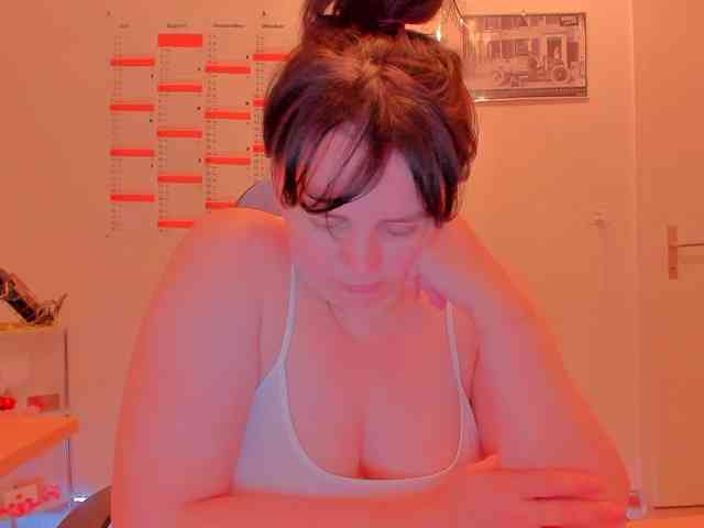 Model: Elieen2