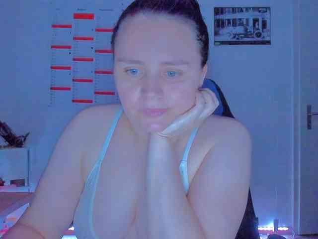 Model: Elieen2