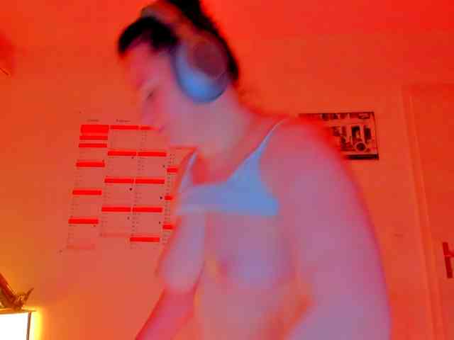 Elieen2