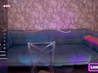 AliceOfWonders Porn Show