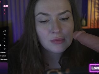 AliceOfWonders Porn Show