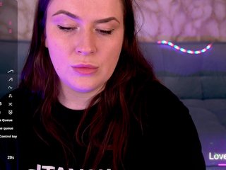 AliceOfWonders Porn Show