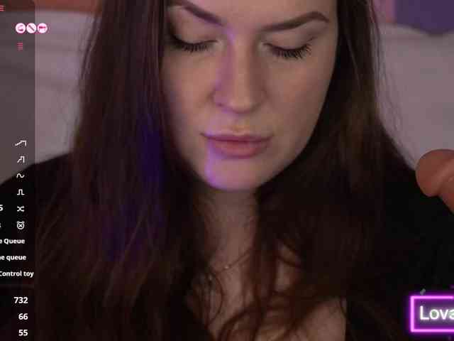 AliceOfWonders webcam