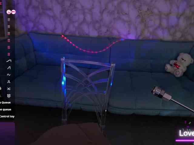 AliceOfWonders webcam