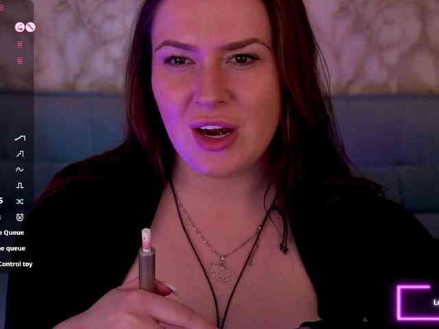 AliceOfWonders webcam