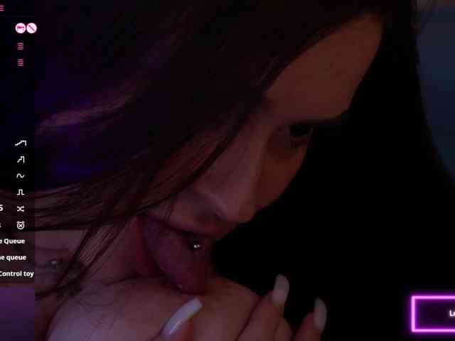 AliceOfWonders webcam